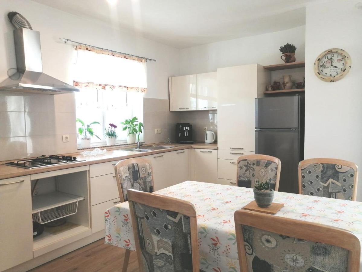 Lovely Sea View House In Malinska Island Krk Ngoại thất bức ảnh
